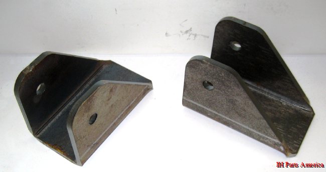CPT - Crawler Proven Technology Angled Leaf Spring Hanger for 2" Wide Springs - Pair