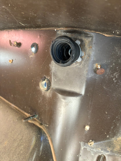Firewall Wiring Plug and Boot Kit for Early Scout II or Pickup